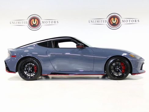 Used 2024 Nissan Z NISMO w/ Floor Mat Package image 38
