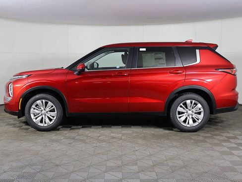 New 2026 Mitsubishi Outlander ES AWD/4WD image 17