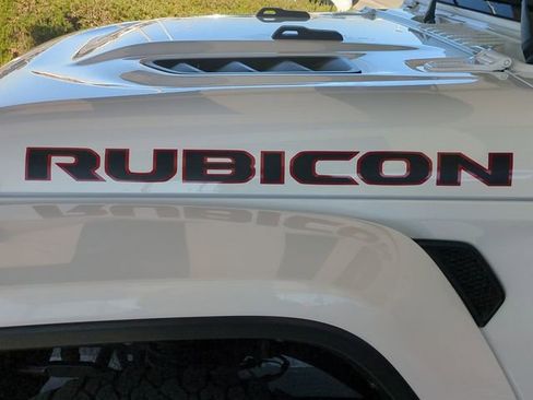 Used 2018 Jeep Wrangler Unlimited Rubicon AWD/4WD image 10