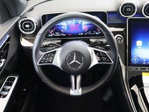 Certified 2025 Mercedes-Benz GLC 300 4MATIC image 5