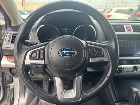 Used 2016 Subaru Outback 3.6R Limited AWD/4WD image 17