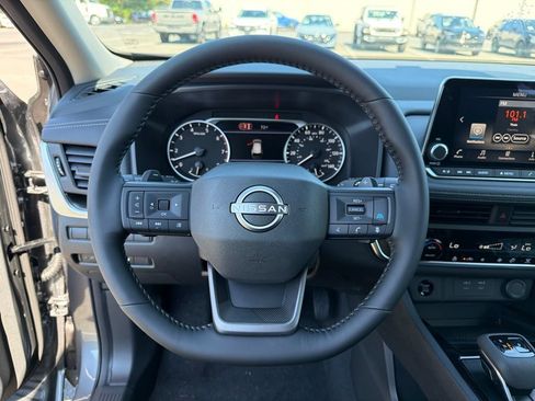 Certified 2026 Nissan Rogue SV w/ Cold Weather Package AWD/4WD image 13