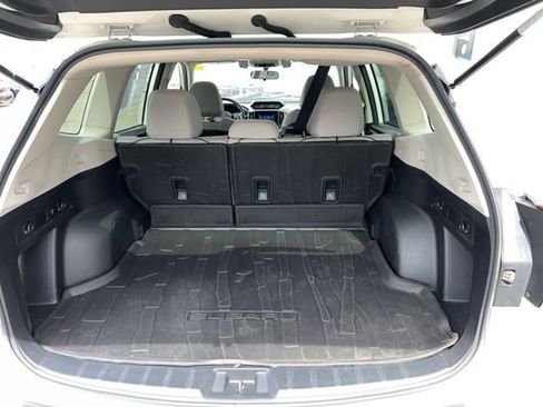 Used 2020 Subaru Forester Premium image 17