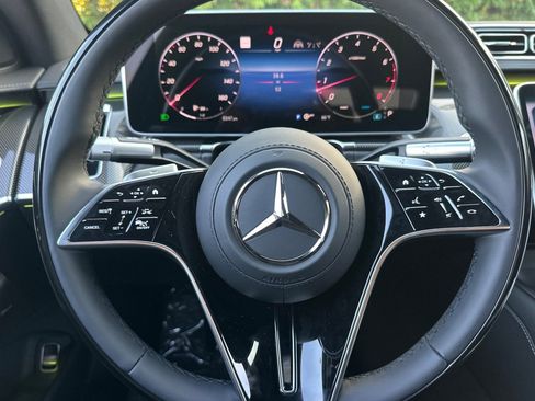 New 2025 Mercedes-Benz S 580 4MATIC Sedan image 20