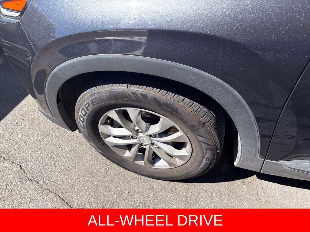Used 2020 Hyundai Santa Fe SE AWD/4WD image 10