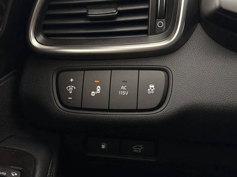Used 2017 Kia Sorento EX w/ EX Premium Package AWD/4WD image 17