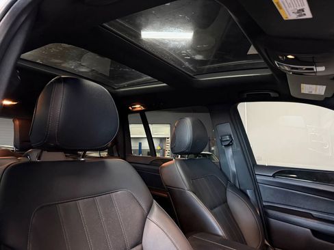 Used 2017 Mercedes-Benz GLS 450 4MATIC image 23