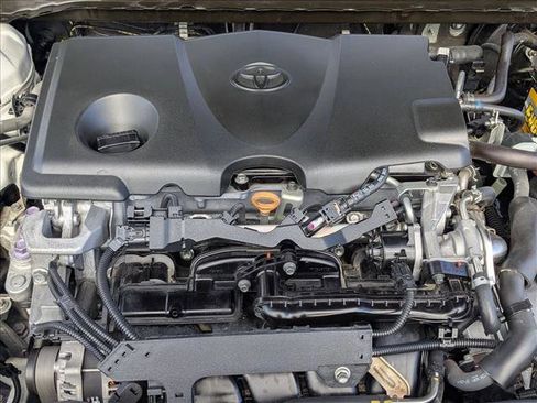 Used 2020 Toyota Camry SE image 20