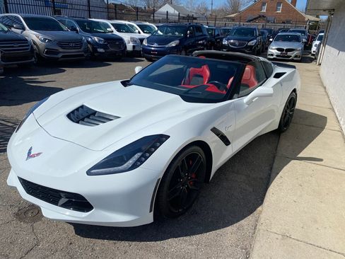 Used 2019 Chevrolet Corvette Stingray Coupe w/ 3LT Preferred Equipment Group RWD image 10