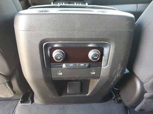 Used 2023 Chevrolet Tahoe LS AWD/4WD image 11