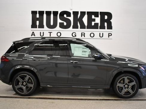 New 2026 Mercedes-Benz GLE 450 4MATIC image 2