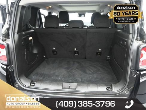 Used 2023 Jeep Renegade Altitude w/ Sun/Sound Group image 14