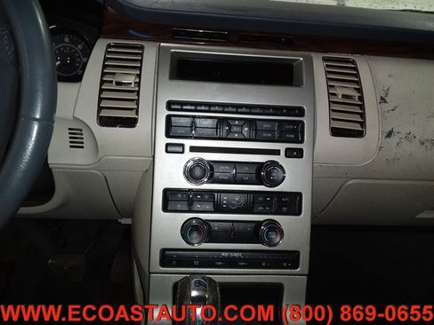 Used 2009 Ford Flex SEL image 12
