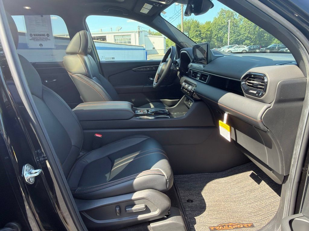 Certified 2026 Honda Passport TrailSport Elite image 25