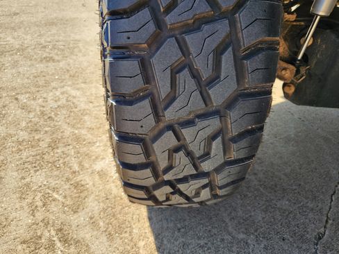 Used 2020 Ford F250 XLT w/ XLT Premium Package image 12