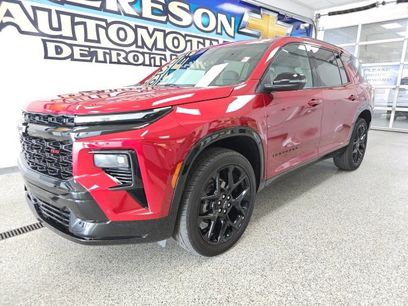 Used 2024 Chevrolet Traverse RS
