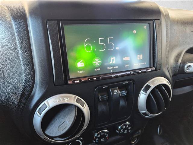 Used 2014 Jeep Wrangler Sahara w/ Dual Top Group AWD/4WD image 21
