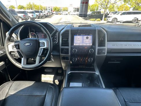 Used 2019 Ford F350 Lariat AWD/4WD image 21