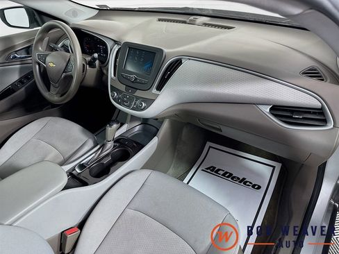 Used 2017 Chevrolet Malibu LS image 29