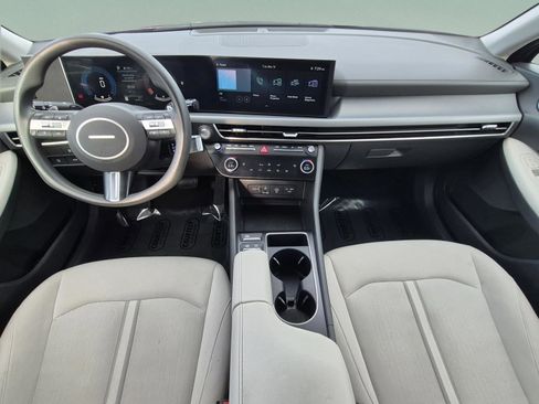 Certified 2025 Hyundai Sonata SEL FWD image 10