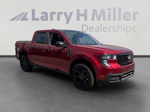 New 2025 Ford Maverick XLT w/ Black Appearance Package AWD/4WD image 7