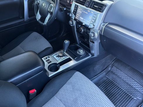 Used 2024 Toyota 4Runner SR5 AWD/4WD image 18