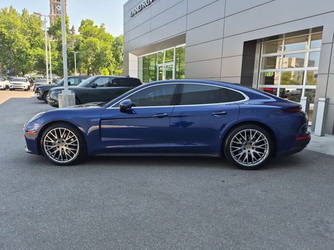 Used 2024 Porsche Panamera image 7