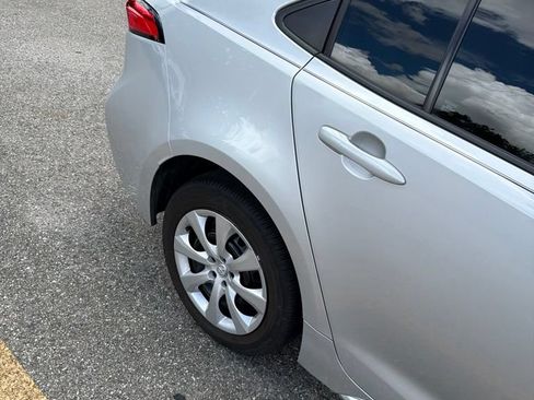 Used 2024 Toyota Corolla LE FWD image 6