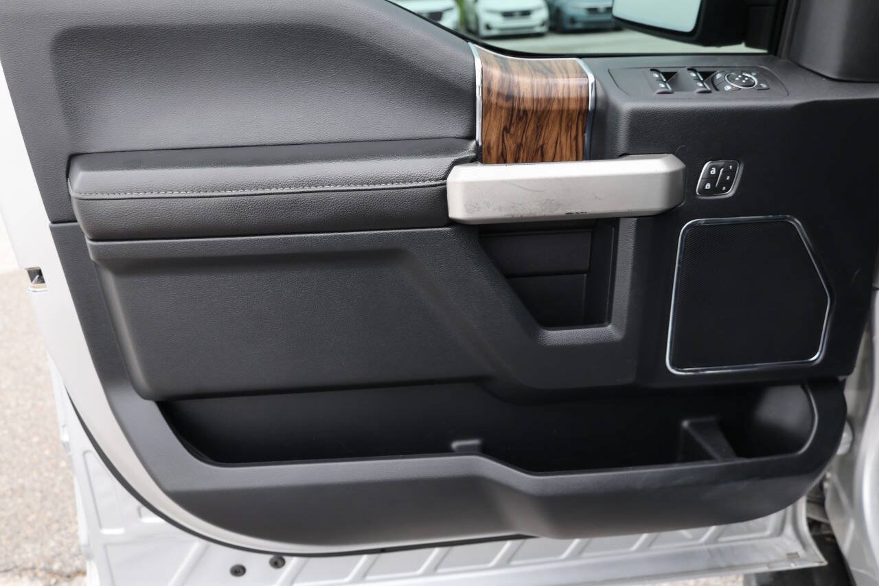 Used 2019 Ford F150 Lariat w/ Trailer Tow Package AWD/4WD image 12
