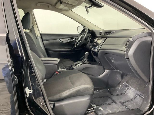 Used 2020 Nissan Rogue SV AWD/4WD image 27