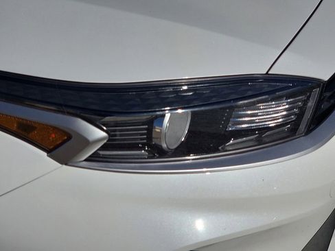 Used 2024 Kia Forte LXS image 11