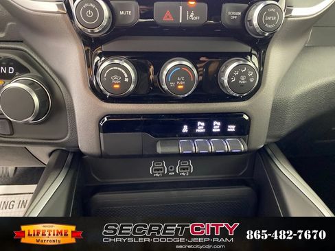 New 2026 RAM 1500 Express AWD/4WD image 22