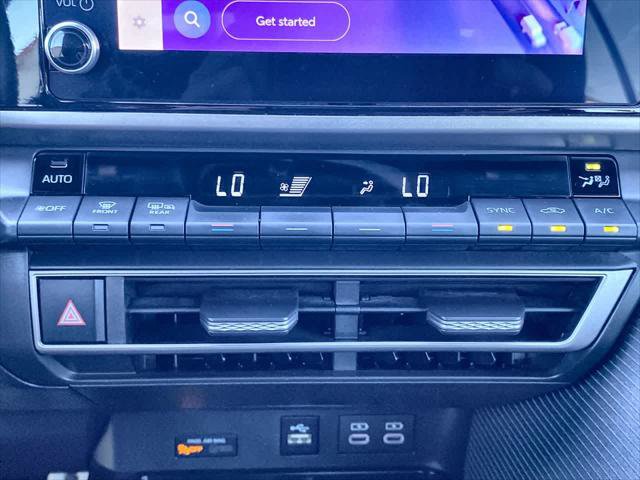 Certified 2025 Toyota Camry SE FWD image 18