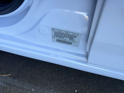 Used 2025 Nissan Versa SV image 30