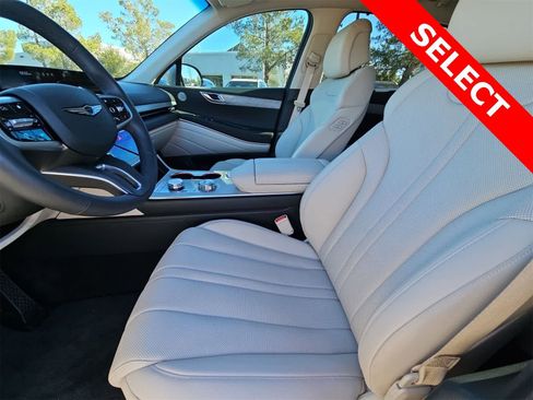 Used 2025 Genesis GV80 2.5T Select image 15