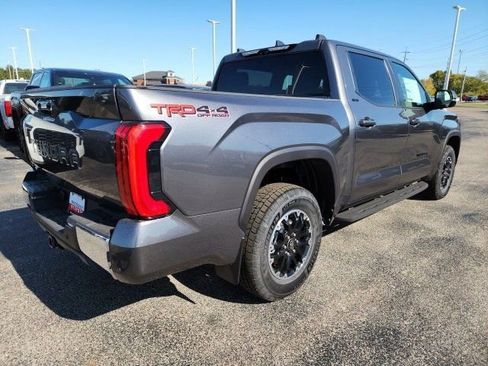 Used 2025 Toyota Tundra SR5 w/ TRD Off-Road Premium Package AWD/4WD image 8