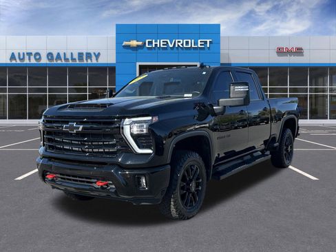 Certified 2025 Chevrolet Silverado 2500 LTZ w/ Trail Boss Package image 1