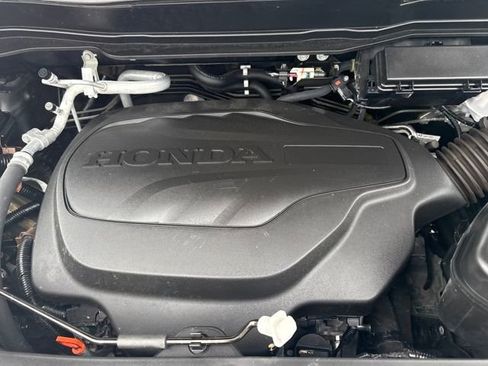 Used 2022 Honda Pilot Sport image 45