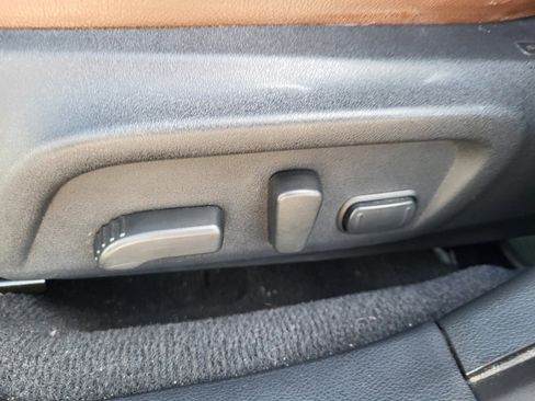 Used 2019 Subaru Outback 3.6R Touring image 15