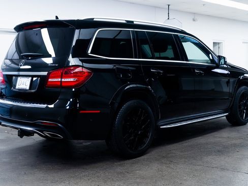 Used 2019 Mercedes-Benz GLS 550 4MATIC image 6