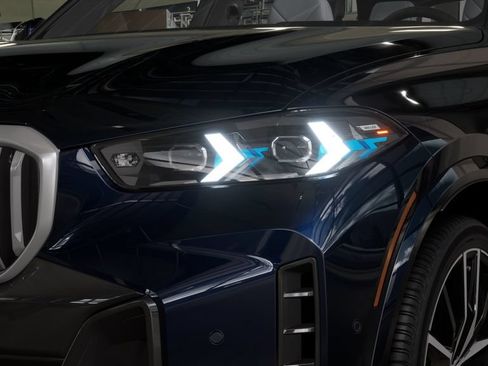 New 2026 BMW X5 xDrive40i w/ M Sport Package AWD/4WD image 31