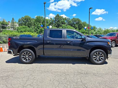 Certified 2023 Chevrolet Silverado 1500 LT AWD/4WD image 26