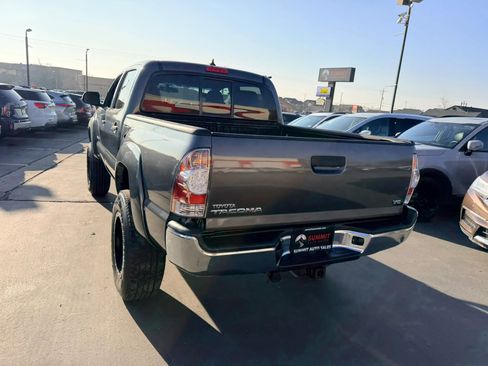 Used 2015 Toyota Tacoma 4x4 Double Cab image 6