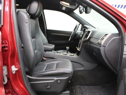 Used 2015 Jeep Grand Cherokee Limited w/ Trailer Tow Group IV AWD/4WD image 29