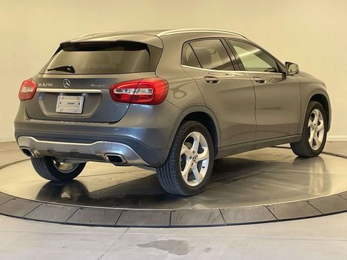 Used 2019 Mercedes-Benz GLA 250 4MATIC image 7