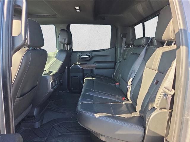 Used 2020 Chevrolet Silverado 1500 High Country w/ Technology Package RWD image 15