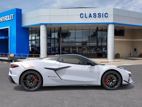 New 2027 Chevrolet Corvette Grand Sport RWD image 5