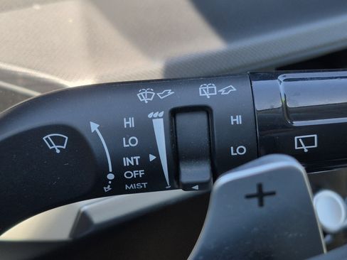 Used 2026 Hyundai Santa Fe SEL AWD/4WD image 36