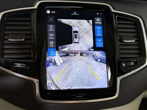 Used 2024 Volvo XC90 B6 Ultimate w/ Protection Package Premier AWD/4WD image 7