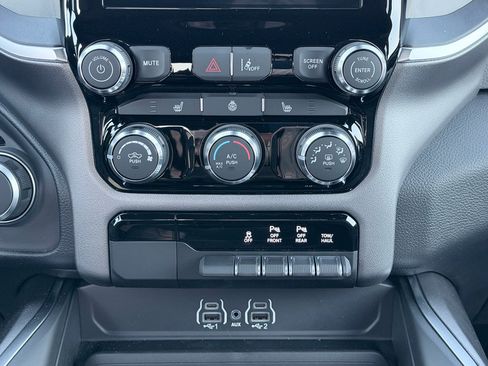 New 2026 RAM 1500 Big Horn w/ Night Edition AWD/4WD image 18